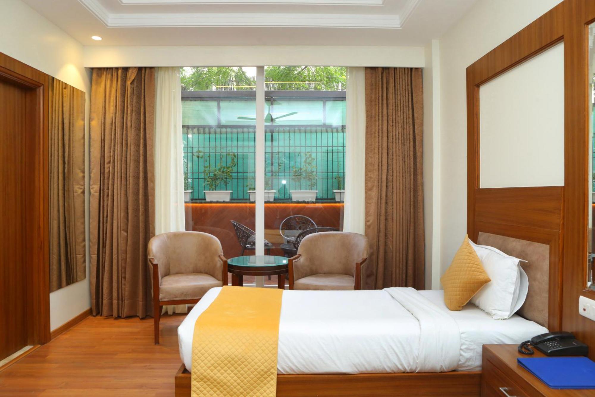Karon Hotels - Lajpat Nagar New Delhi Exteriör bild